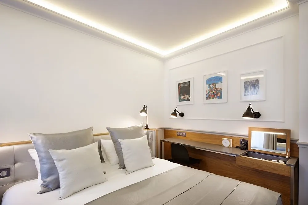 Hotel Petit Lafayette Paris France