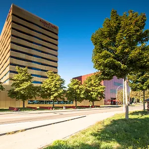 Airport - Convenient&friendly 3*, Bazel Zwitserland