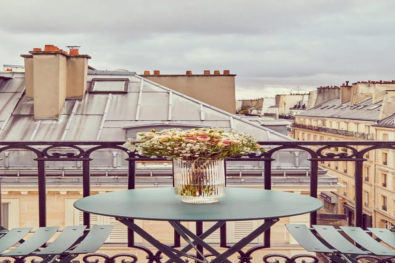 Hotel Petit Lafayette Paris