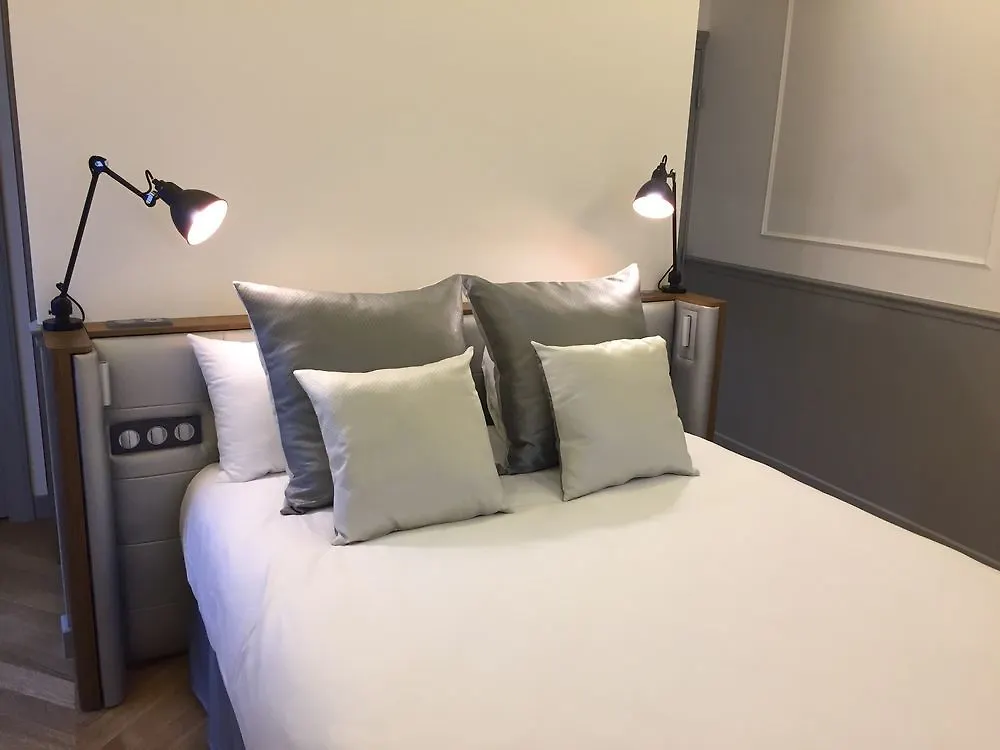 Hotel Petit Lafayette Paris